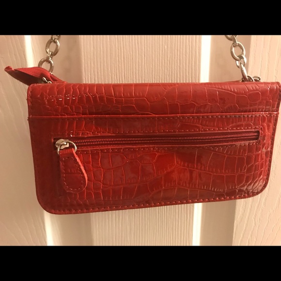 Liz Claiborne. Wallet w/strap. Like new condition. - Picture 4 of 8